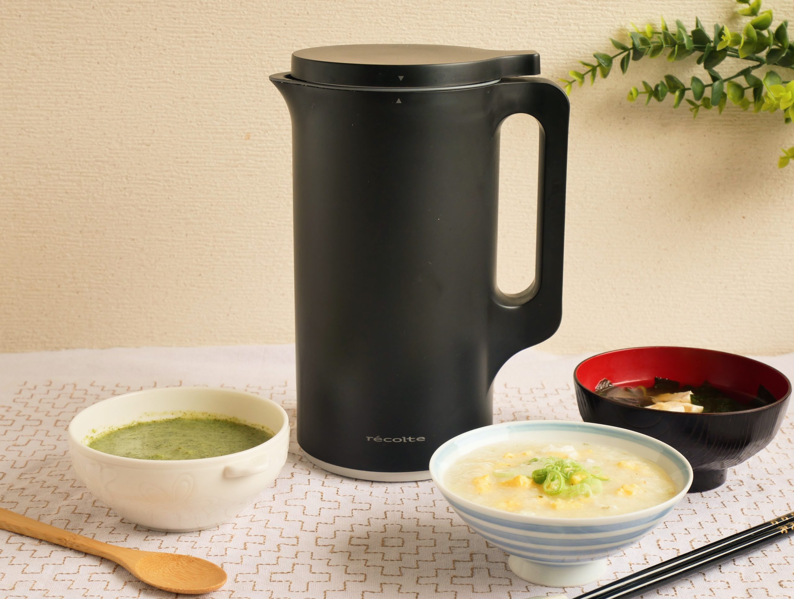 レコルト「自動調理ポット」なら手間なく料理が完成！おすすめレシピも